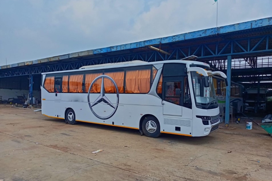 56 Seater Ac Premium 3×2 Coach Air Suspension