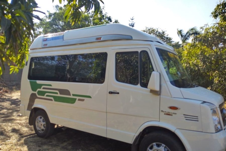 11 Seater Ac Premium 2×1 Tempo Traveller