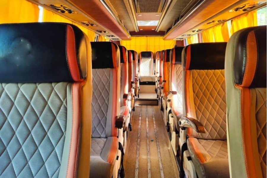 49 Seater Ac Coach 2×2