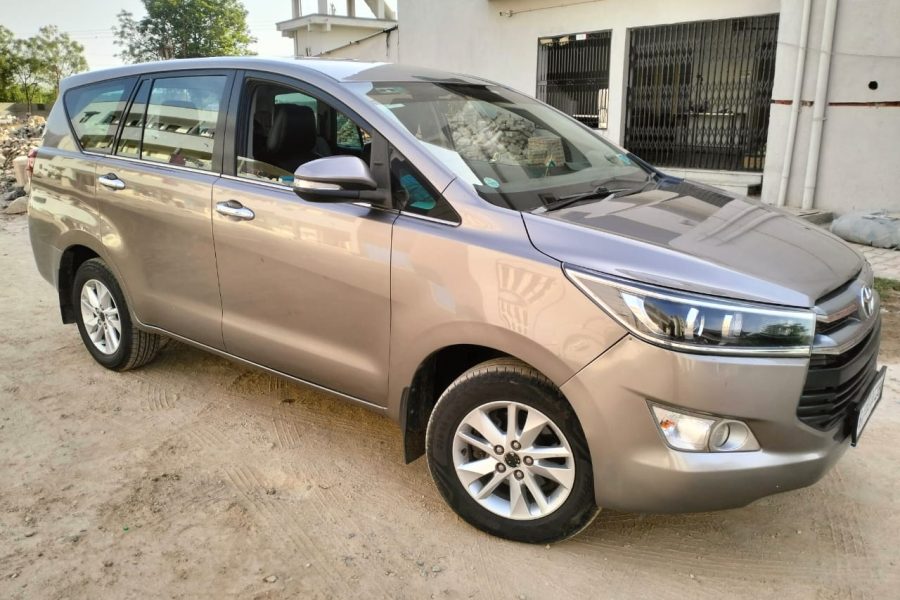 Toyota Innova Crysta